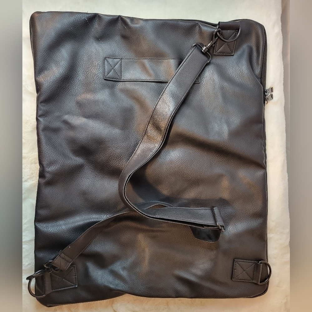 ASOS Large Cross Body Bag - Picture 6 of 9